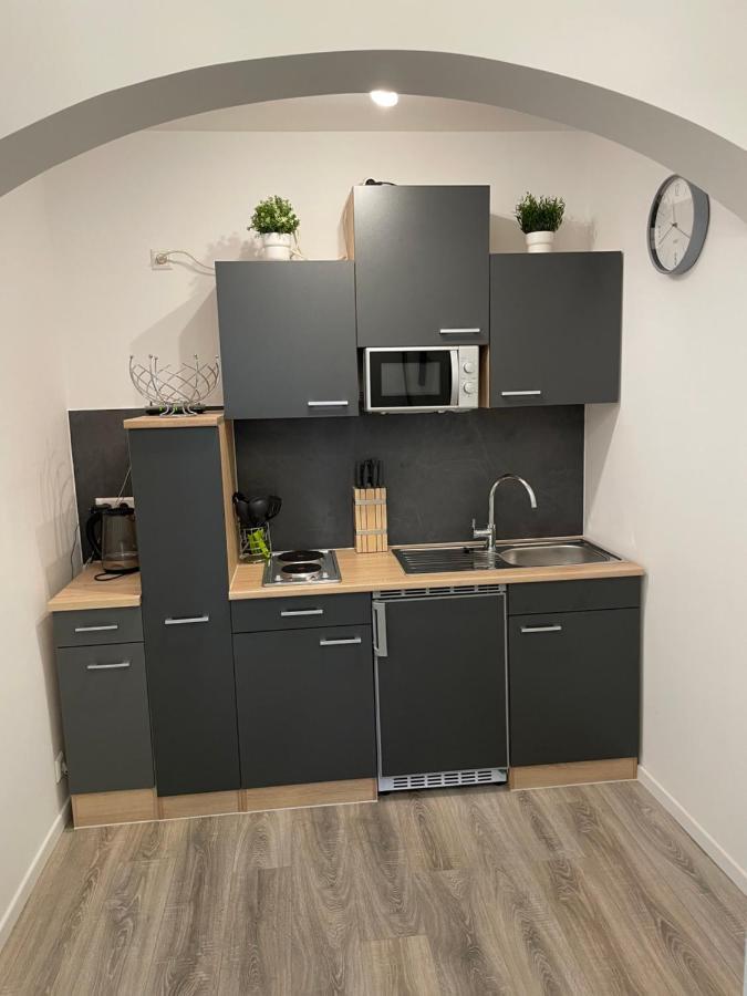 Prime Host Lovely Apartment 카를스루에 외부 사진