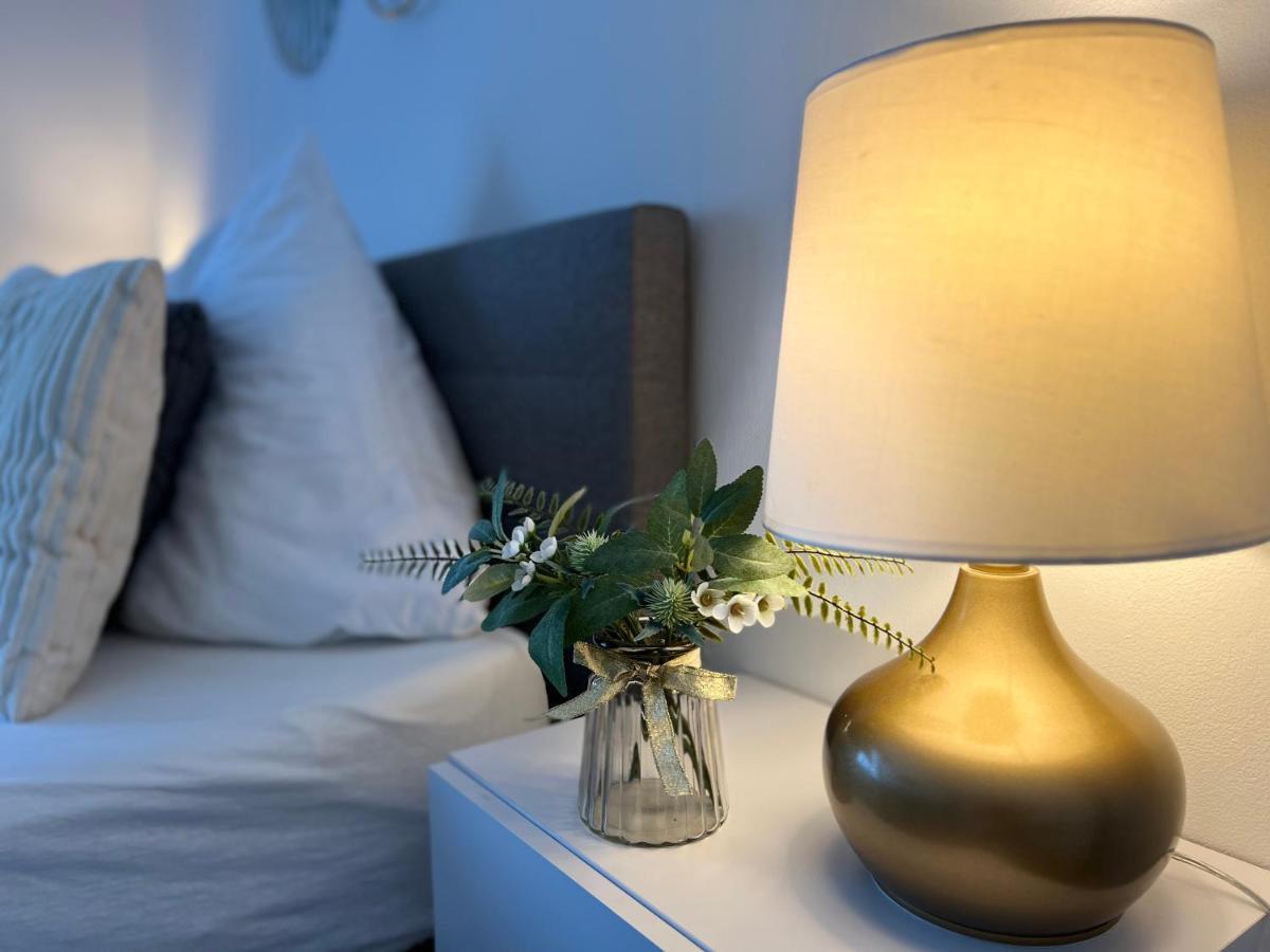 Prime Host Lovely Apartment 카를스루에 외부 사진